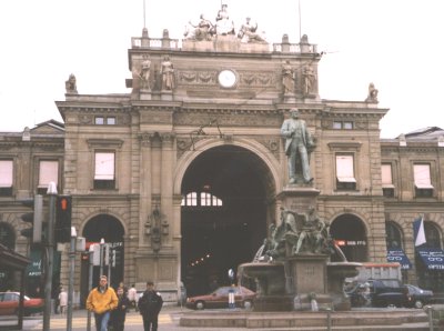 bahnhof
